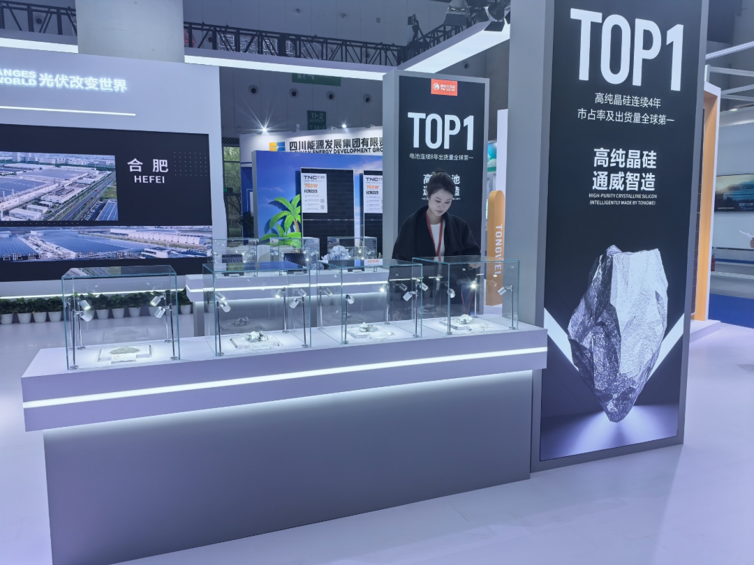 70ac7ac17ea76332e04744a56a489213.jpg 70ac7ac17ea76332e04744a56a489213.jpg